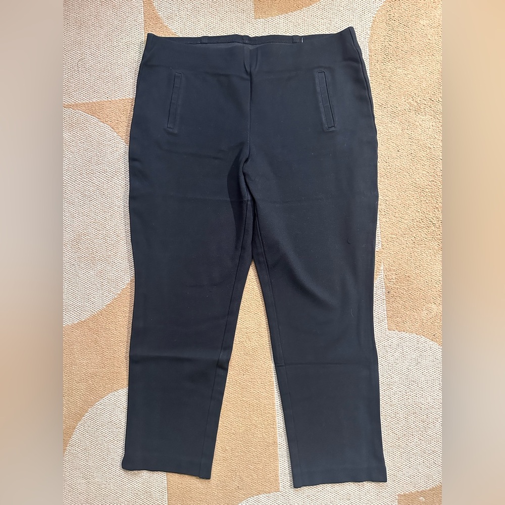 Chico's Classic Black Ankle Pants